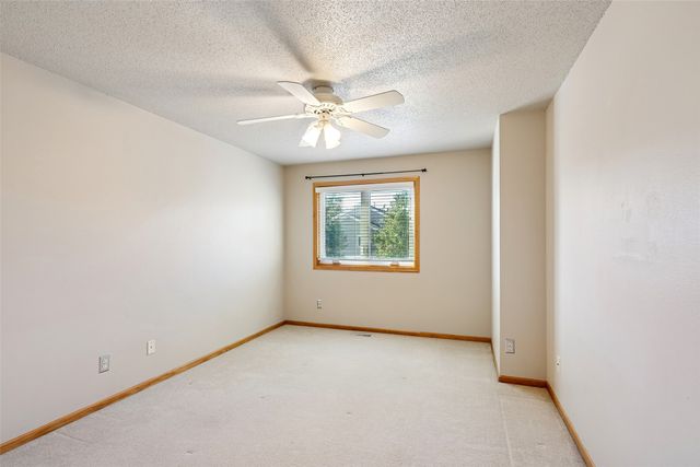 811 Burr Oaks Drive 603, West Des Moines, IA 50266