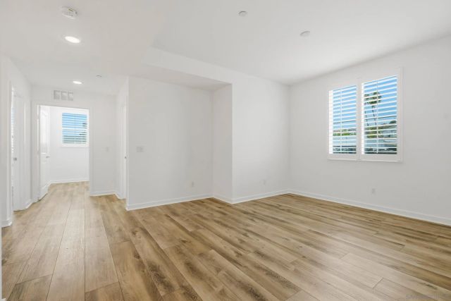 13068 Olympus 1, Poway, CA 92064