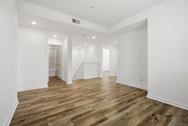 13068 Olympus 1, Poway, CA 92064