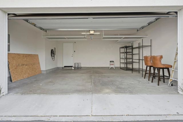 13068 Olympus 1, Poway, CA 92064