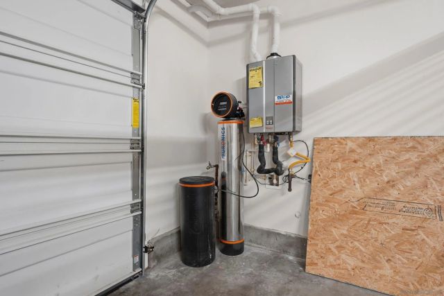 13068 Olympus 1, Poway, CA 92064