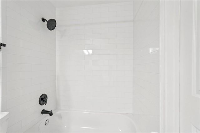 601 Peachtree Forest Ave, Peachtree Corners, GA 30265