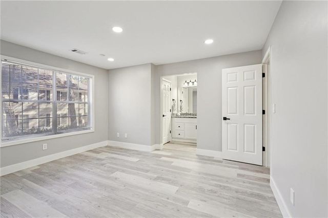 601 Peachtree Forest Ave, Peachtree Corners, GA 30265