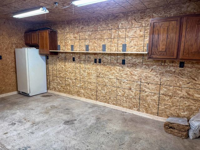 606 Douglas Avenue, Danville, IL 61832