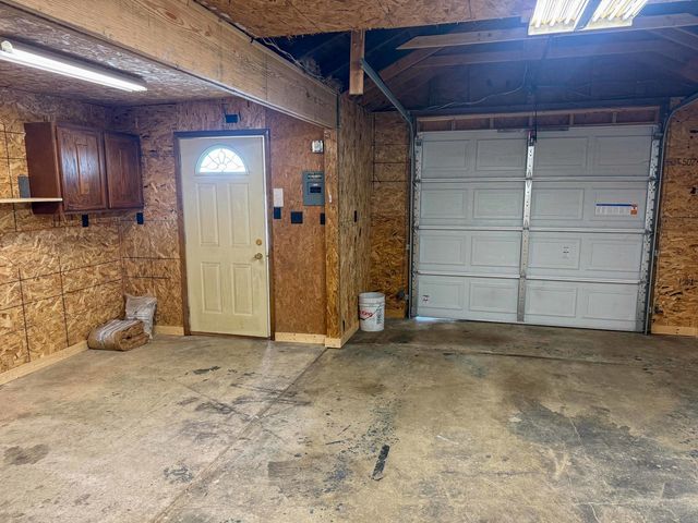 606 Douglas Avenue, Danville, IL 61832