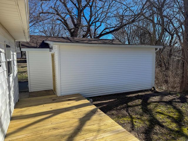 606 Douglas Avenue, Danville, IL 61832