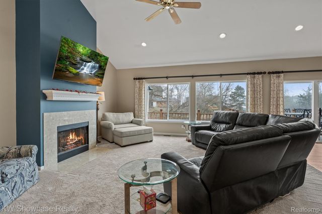 3446 Benstein Road, Commerce Charter Township, MI 48382