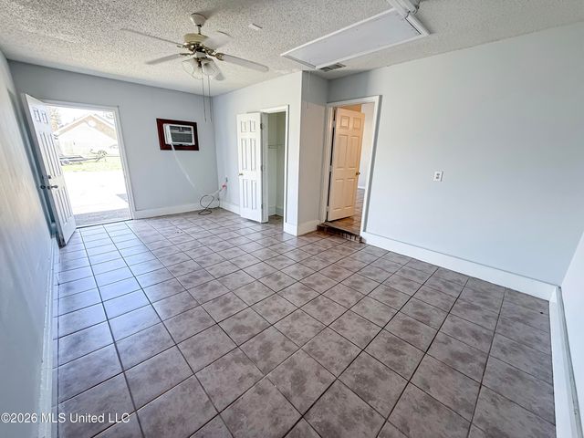 19 Heather Lane, Gulfport, MS 39503
