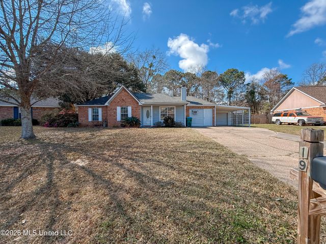 19 Heather Lane, Gulfport, MS 39503