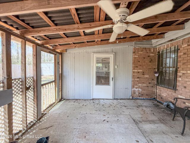 19 Heather Lane, Gulfport, MS 39503