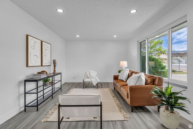 3633 S TOOLSON DR, Magna, UT 84044