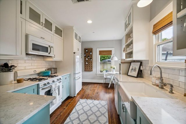 1116 Winston Street, Houston, TX 77009