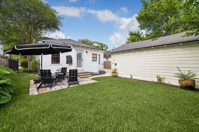 1116 Winston Street, Houston, TX 77009