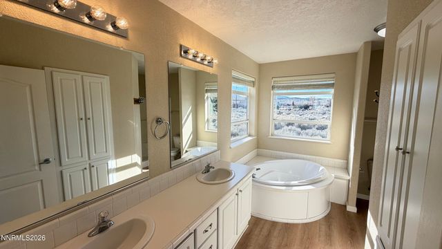 2335 Jacobsen Lane, Gardnerville, NV 89410