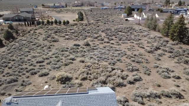 2335 Jacobsen Lane, Gardnerville, NV 89410