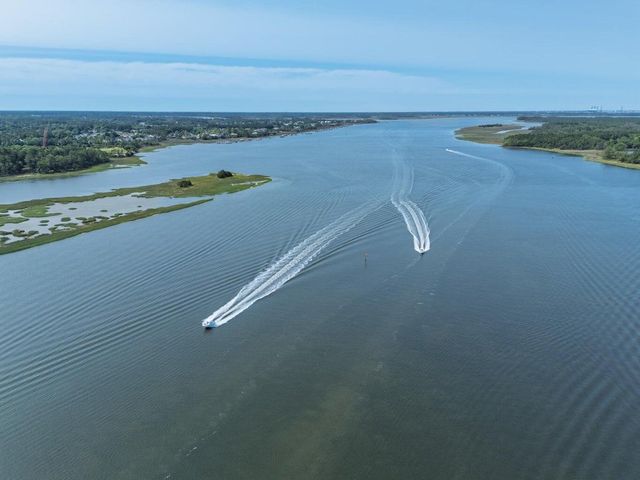 133 Wando Reach Road, Wando, SC 29492