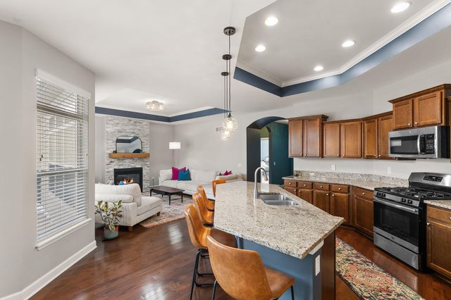 2714 Rustic Crooked Circle, Valparaiso, IN 46385