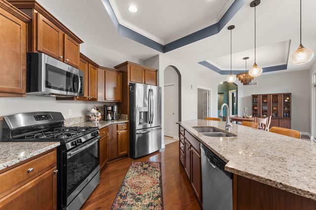 2714 Rustic Crooked Circle, Valparaiso, IN 46385