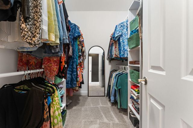 2714 Rustic Crooked Circle, Valparaiso, IN 46385