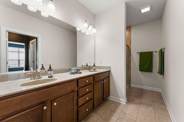 2714 Rustic Crooked Circle, Valparaiso, IN 46385