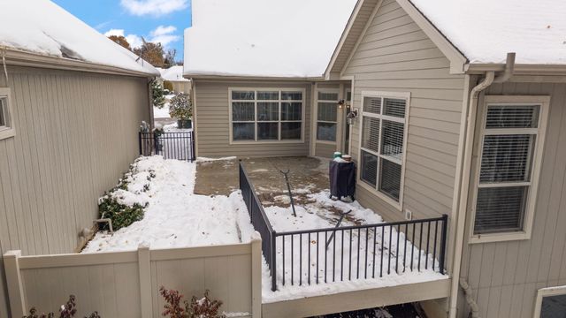 2714 Rustic Crooked Circle, Valparaiso, IN 46385