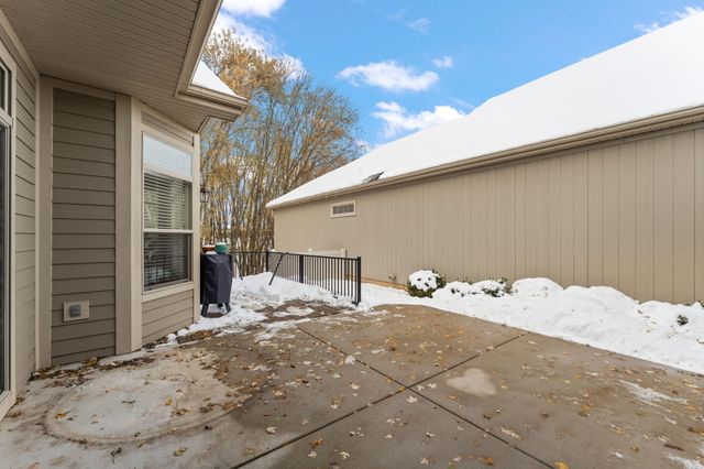 2714 Rustic Crooked Circle, Valparaiso, IN 46385