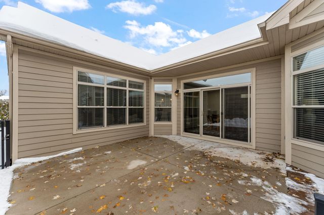 2714 Rustic Crooked Circle, Valparaiso, IN 46385