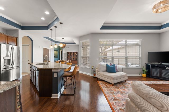 2714 Rustic Crooked Circle, Valparaiso, IN 46385