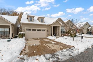 2714 Rustic Crooked Circle, Valparaiso, IN 46385