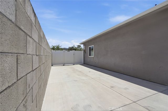 6944 Valmont, Tujunga, CA 91042