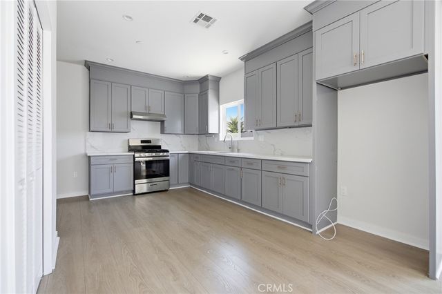 6944 Valmont, Tujunga, CA 91042