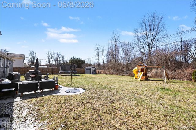690 Montana Street, Marysville, MI 48040