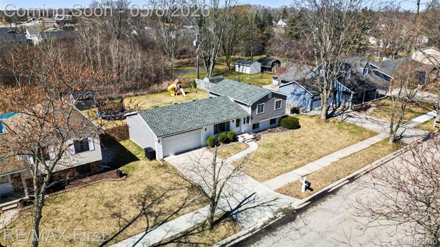 690 Montana Street, Marysville, MI 48040
