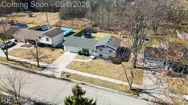 690 Montana Street, Marysville, MI 48040