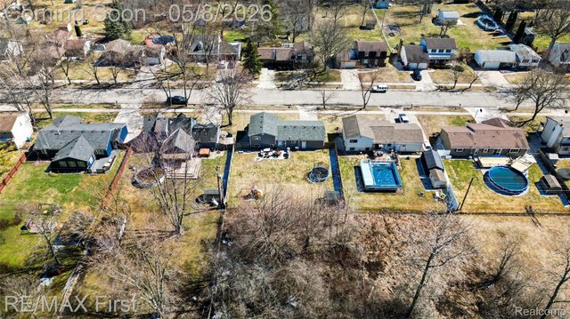 690 Montana Street, Marysville, MI 48040