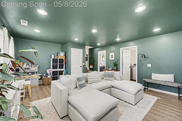 690 Montana Street, Marysville, MI 48040