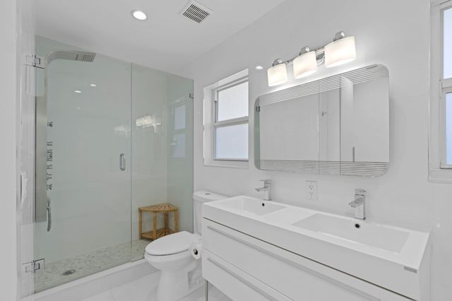 391 SE 7th Avenue, Pompano Beach, FL 33060