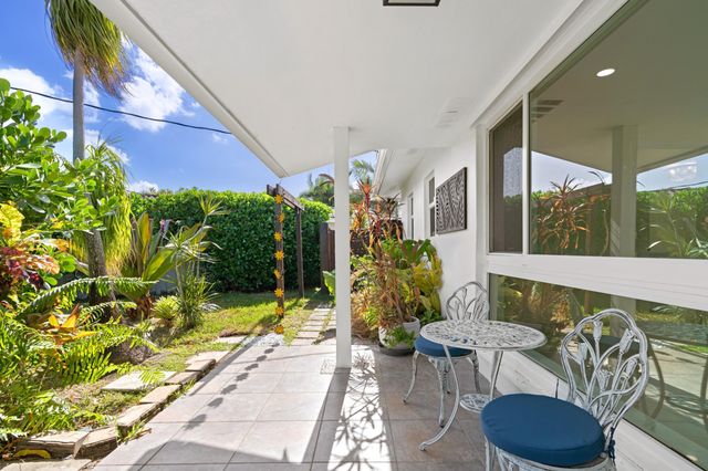391 SE 7th Avenue, Pompano Beach, FL 33060