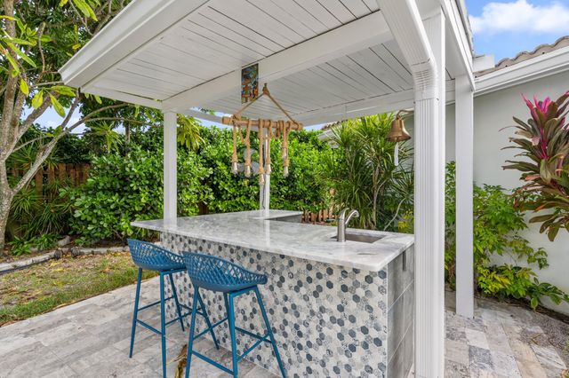 391 SE 7th Avenue, Pompano Beach, FL 33060