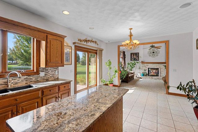 442 WINDMILL DRIVE, Kaukauna, WI 54130