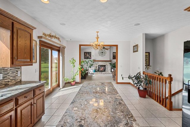 442 WINDMILL DRIVE, Kaukauna, WI 54130