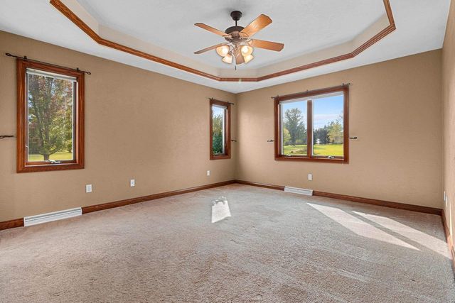 442 WINDMILL DRIVE, Kaukauna, WI 54130