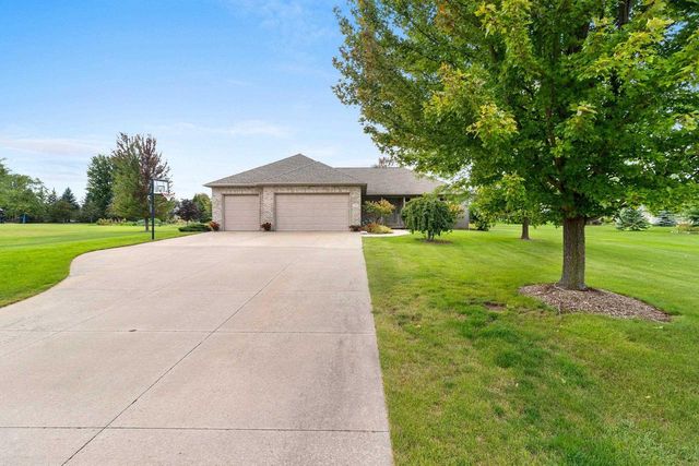 442 WINDMILL DRIVE, Kaukauna, WI 54130