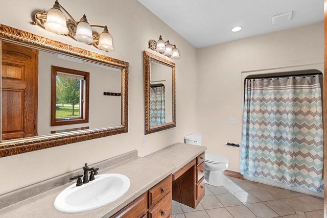 442 WINDMILL DRIVE, Kaukauna, WI 54130