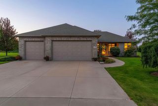 442 WINDMILL DRIVE, Kaukauna, WI 54130