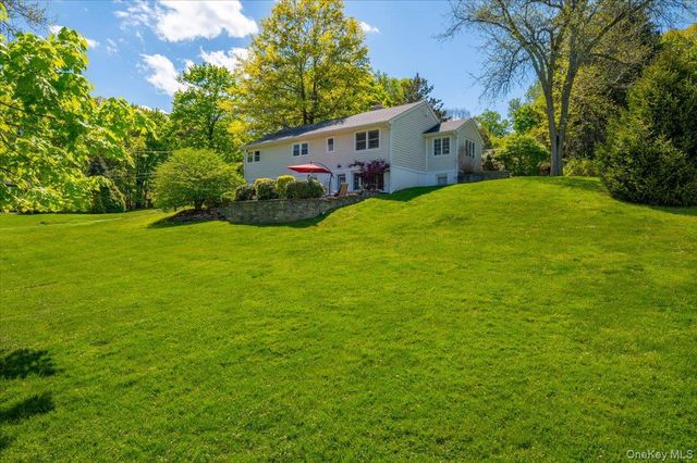 102 Wydendown Road, Nyack, NY 10960