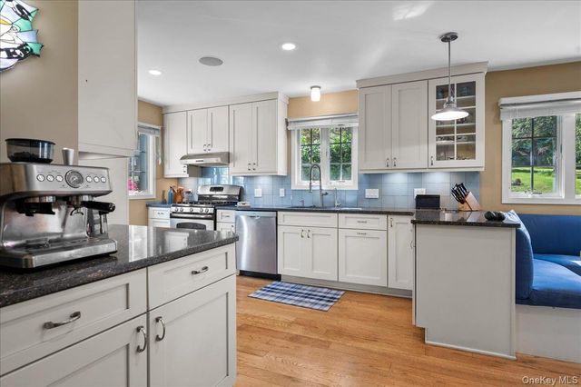 102 Wydendown Road, Nyack, NY 10960