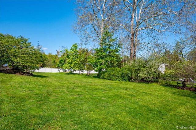102 Wydendown Road, Nyack, NY 10960