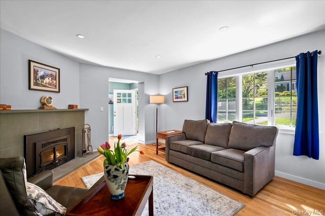 102 Wydendown Road, Nyack, NY 10960