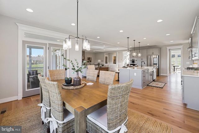 16055 KEYMER HILL CT, Hamilton, VA 20158